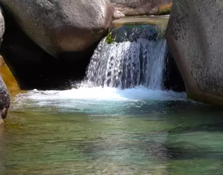 El Raso, garganta Tejea